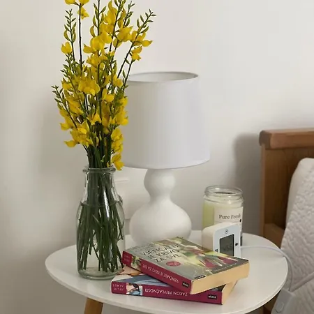 Miki, Okrug Gornji, * Trogir